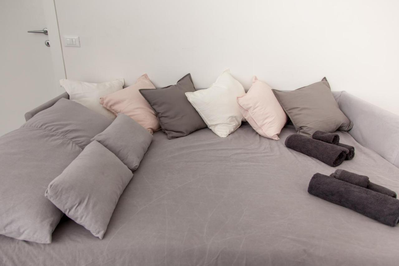 Niu Lux Genua