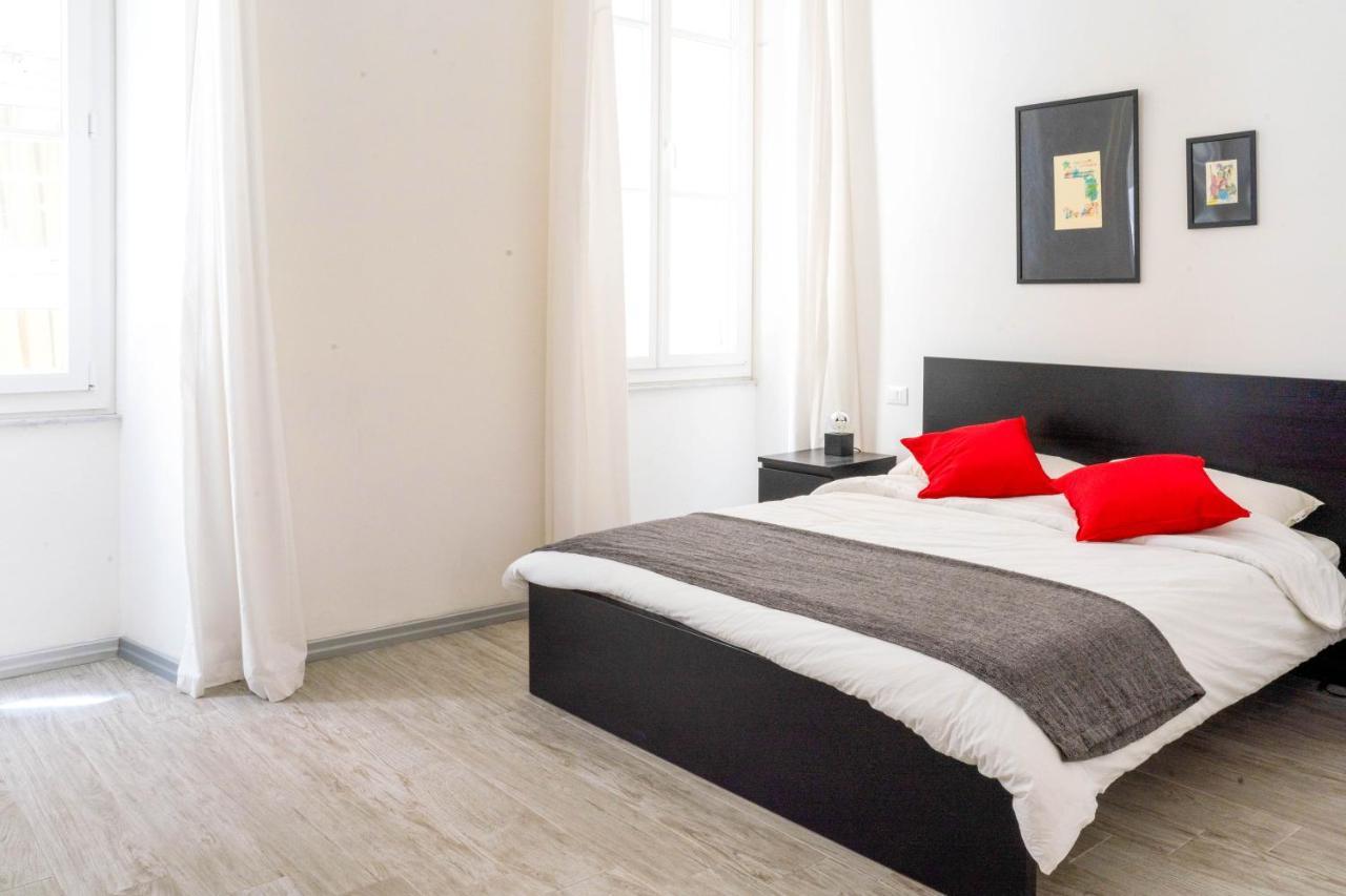 Niu Lux Genua